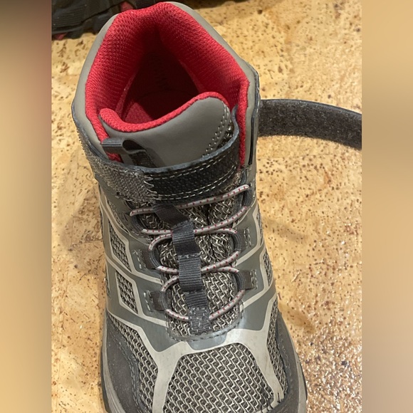 Merrell  Big Kid's Moab Speed Mid 2 A/C Waterproof Size 2.5 M - Picture 3 of 16